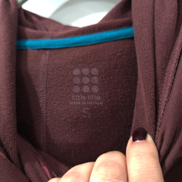 TITLE NINE Manresa Maroon Burgundy Active Hoodie,  Pink Accents, French Terry, S - Picture 5 of 13